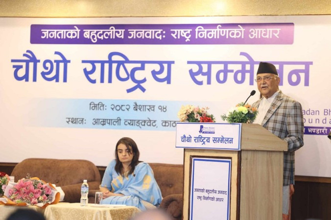फटाहा कुरा गर्ने ‘स्थापित फटाहा’हरु नै हुन् : प्रधानमन्त्री
