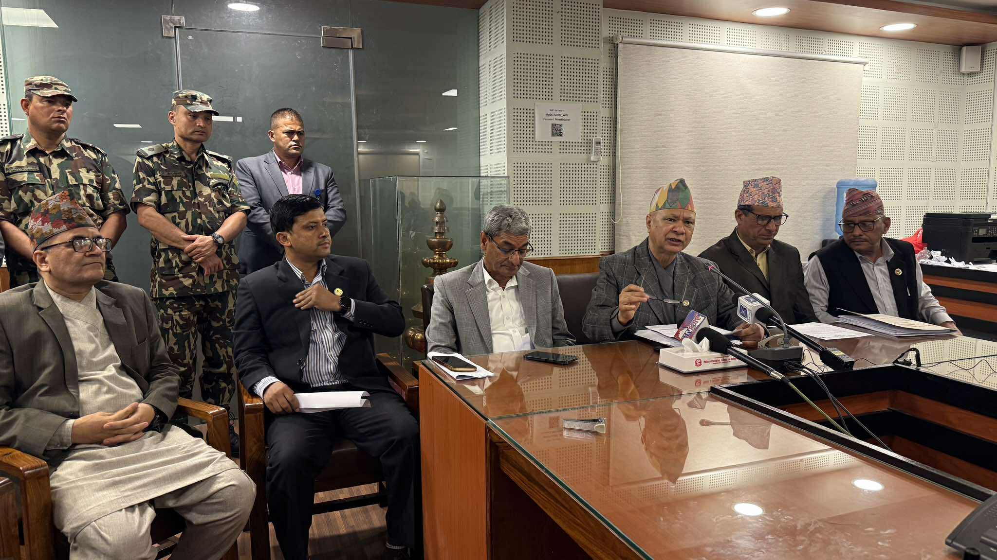 सरकारसँग सहमतिपछि शिक्षकको आन्दोलन फिर्ता