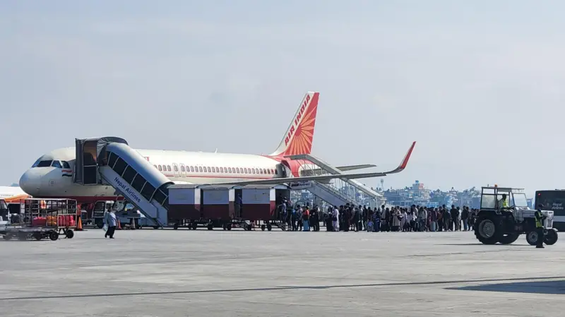 ३२ वटा भारतीय विमानस्थल फेरि सुचारु
