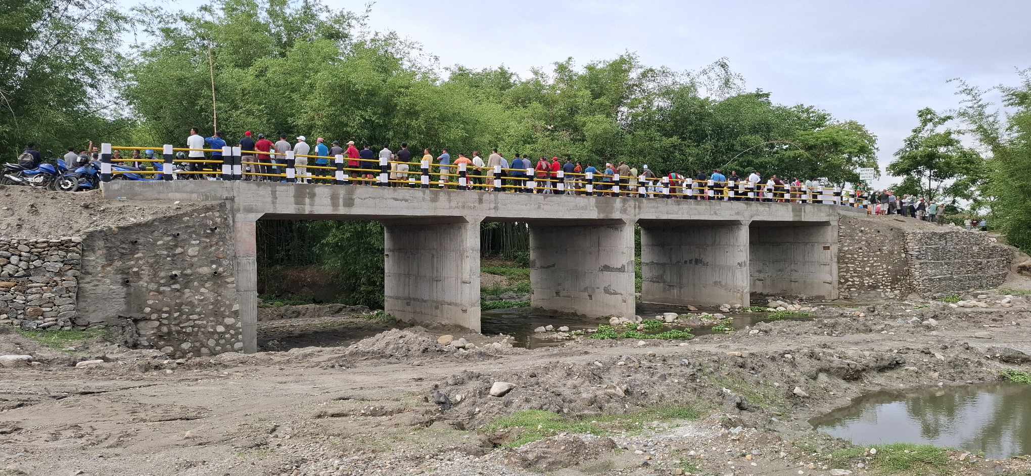 सडक विभागले २७ करोड लाग्ने भनेको पुल गाउँपालिकाले ४ करोड ९६ लाखमा बनायो