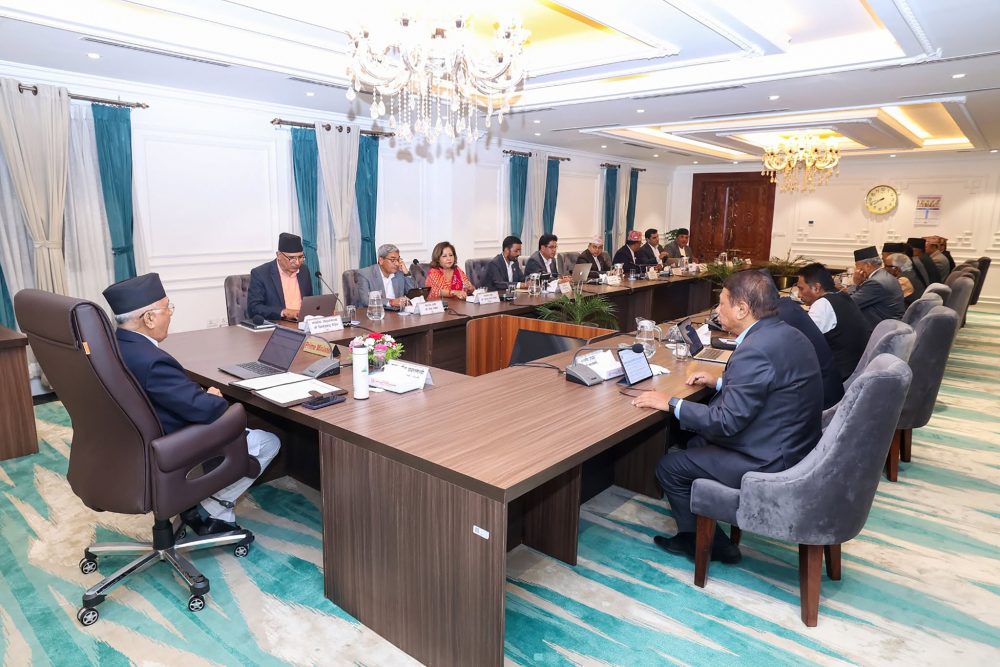 गभर्नर सिफारिस समिति पुनर्गठन