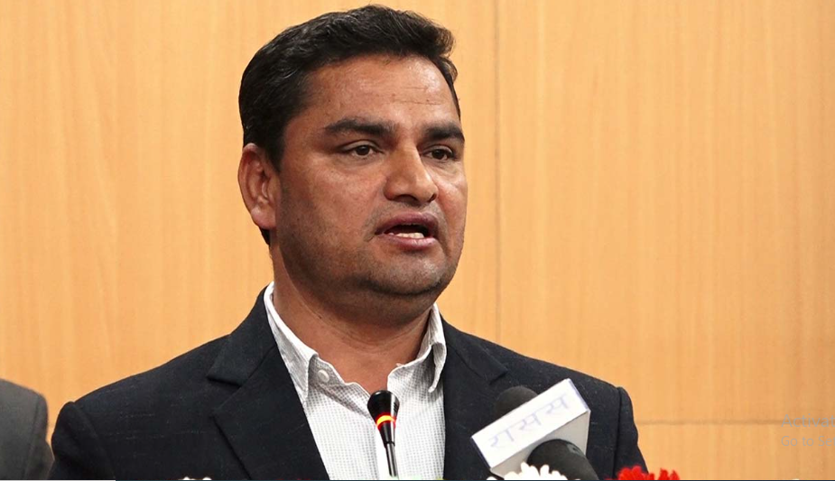 स्वास्थ्य बिमा कार्यक्रम रोक्ने अस्पतालको दर्ता नवीकरण नगर्ने स्वास्थ्यमन्त्रीको घोषणा