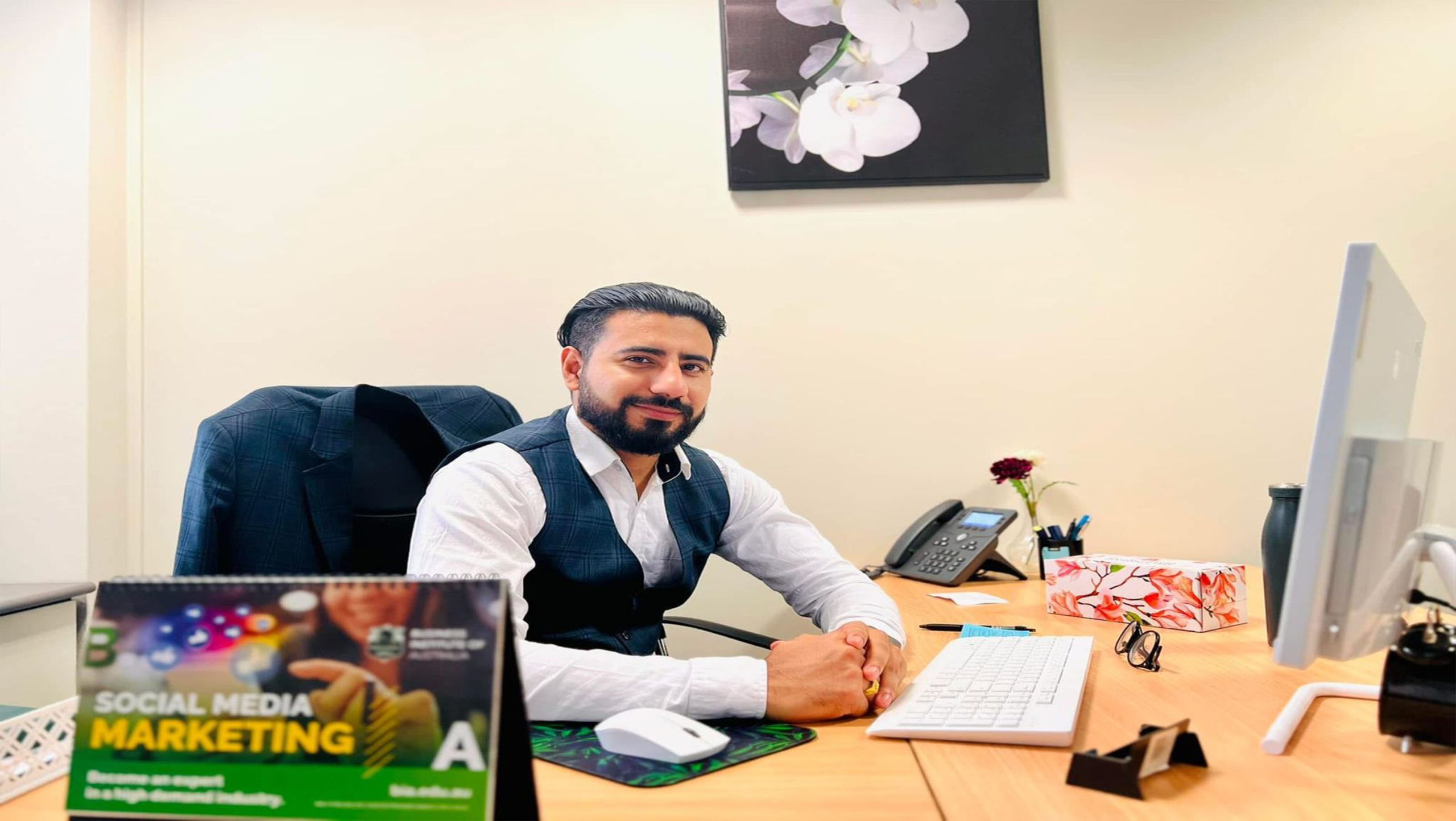विराटनगरका विवेक पुरी एनआरएनए अष्ट्रेलियाको उम्मेदवार