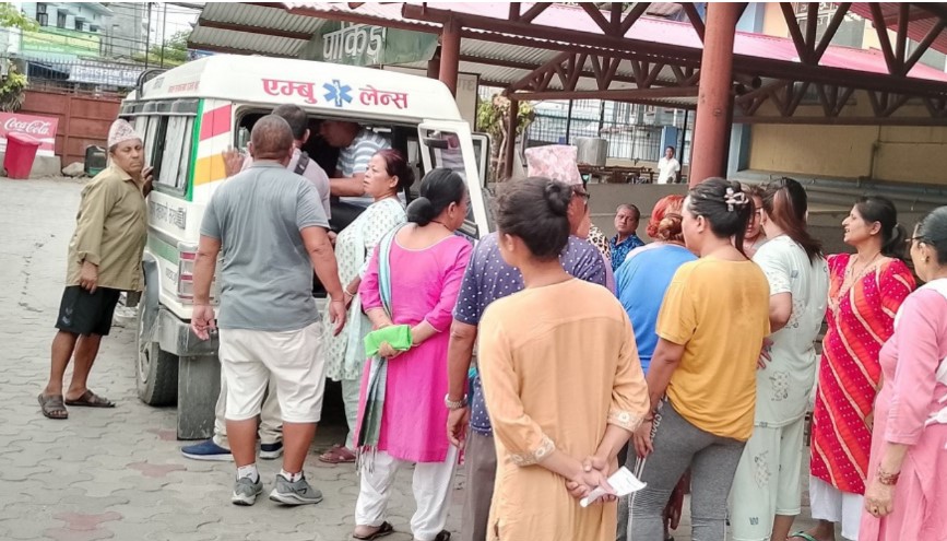 मर्निङ वाक गर्न निस्कदा हात्तीले आक्रमण गर्यो, दिदी-बहिनी गम्भीर गम्भीर घाइते