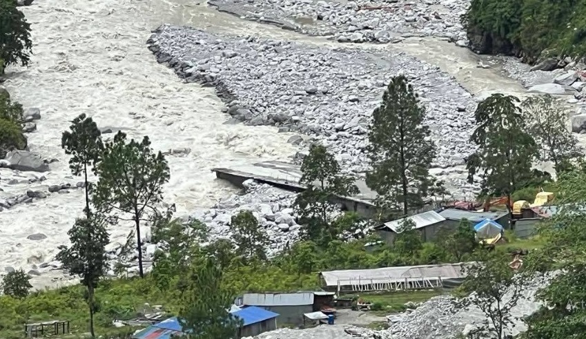 दुधकोसी थुनिएर तत्काल खतरा छैन : थुलुङ दुधकोसी गाउँपालिका