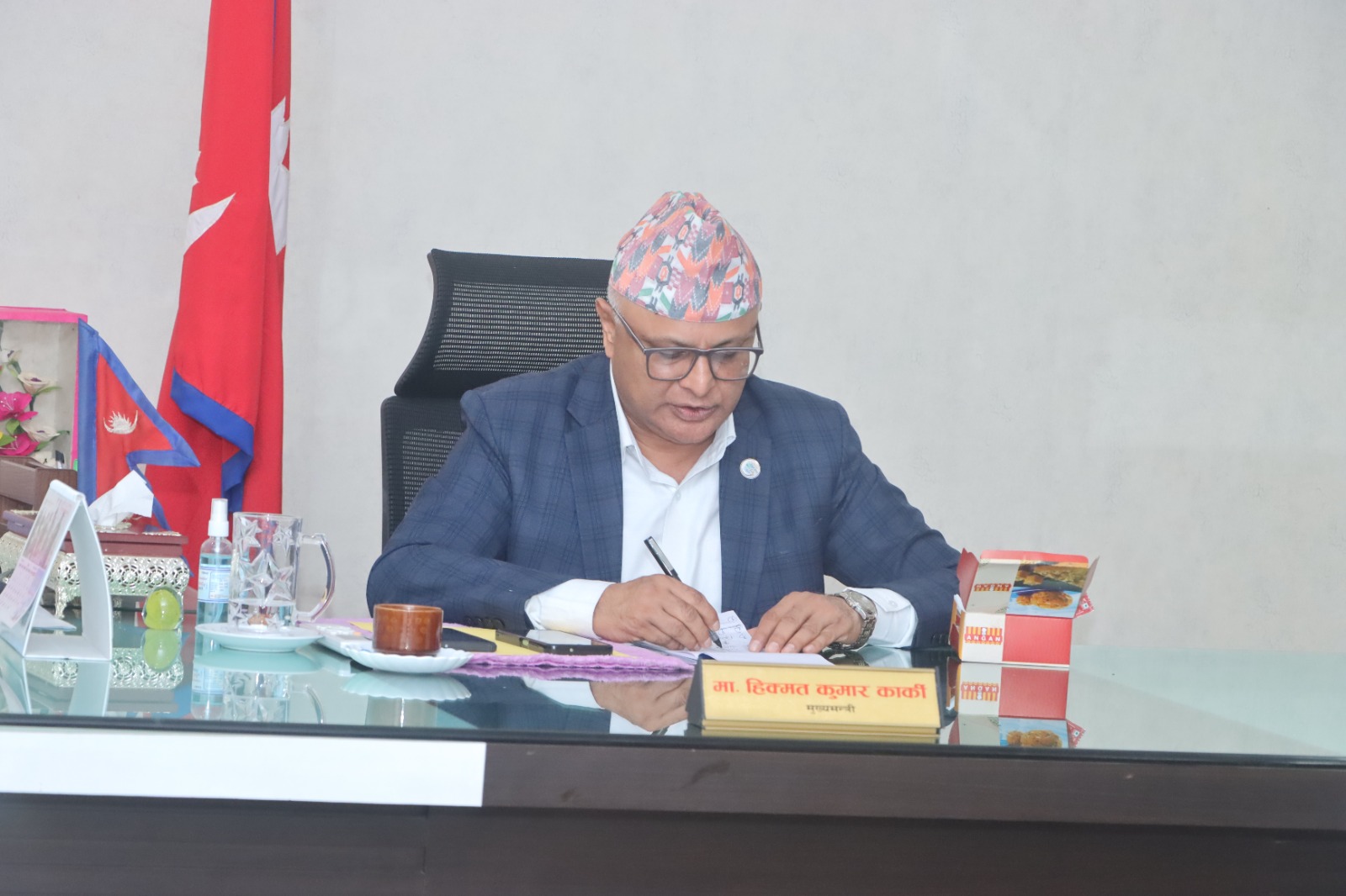 शिक्षकको सुविधा र शैक्षिक क्षेत्रको अलग ऐन बनाउन मुख्यमन्त्रीको जोड