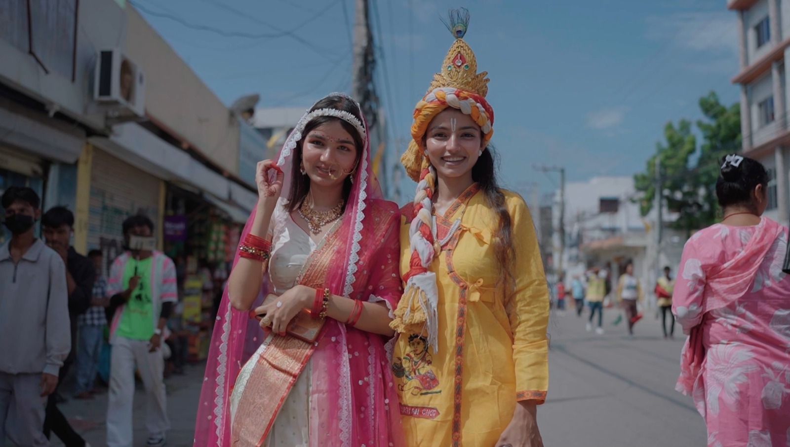 जातीय झाँकीले उत्सवमय बन्यो राधाकृष्ण रथयात्रा (तस्बिरहरु)