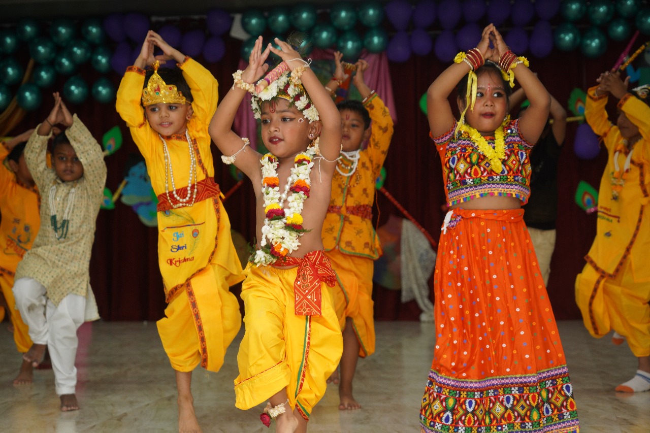 डीपीएस विद्यालयमा जन्माष्टमीको भव्य सांस्कृतिक समारोह