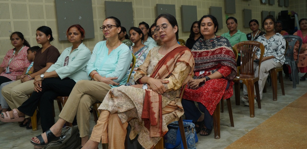 डिपिएस स्कूलमा ‘द कप स्टोरी मासिक धर्म सचेतना कार्यक्रम  सम्पन्न