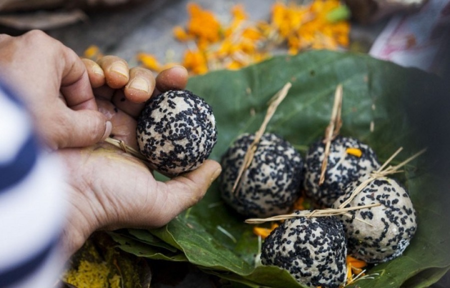 सोह्रश्राद्ध आजबाट सुरु, दिवंगत पितृप्रति श्रद्धाञ्जली