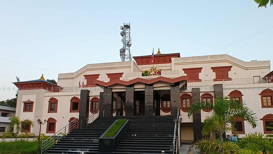 कोशी प्रदेश सभा वीरेन्द्र सभागृहमा, कति तिर्नुपर्छ दैनिक भाडा ?