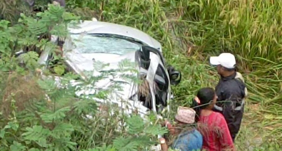 सिन्धुलीमा सडकबाट कार खस्यो: विराटनगरका ओमबहादुर अर्जेलकाे मृत्यू, परिवारका दुइ जना घाइते