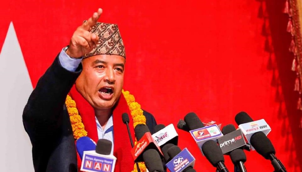 सबैभन्दा ठूलो भ्रष्टाचारी कुलमान हुन्, गृहमन्त्री बालेनको नोकर बनेः महेश बस्नेत