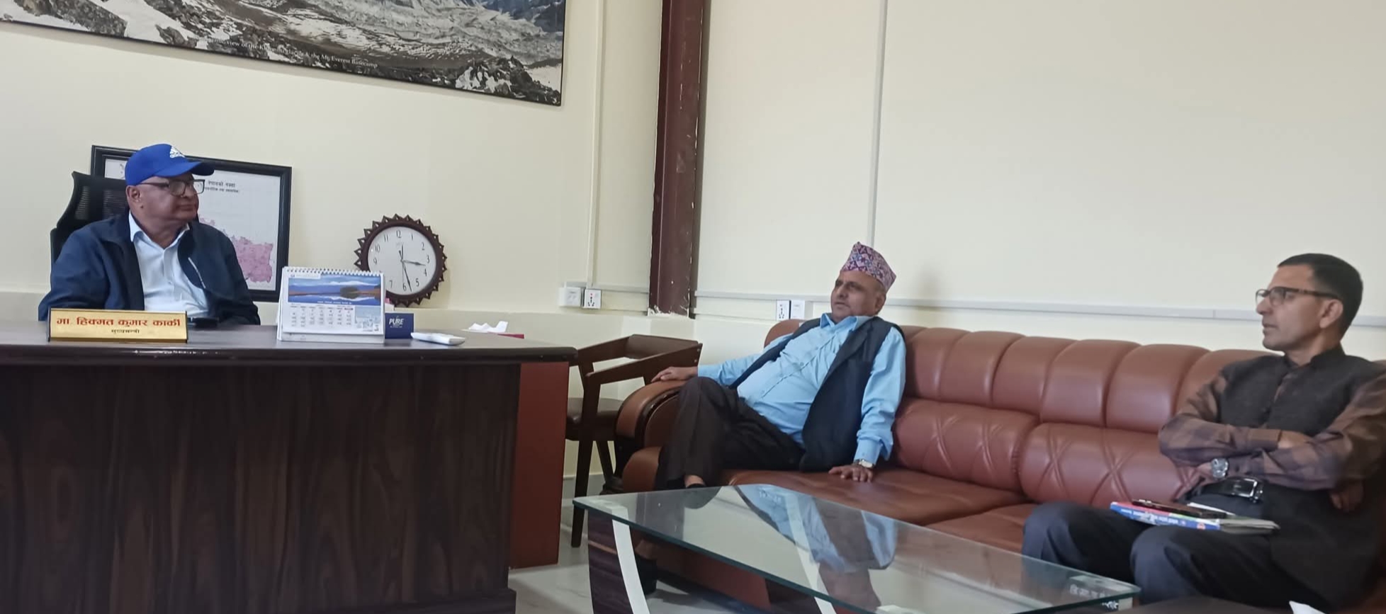 काठमाडौंबाट विराटनगर फर्किए कोशीका मुख्यमन्त्री, विपद्को विषयमा छलफल