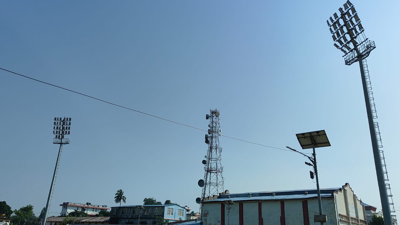 सहिद रंगशालामा फ्लड लाइट नै भार, खर्च धान्नै हम्मेहम्मे !