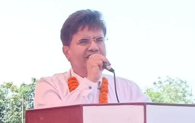 अमृत अर्यालको आपत्ति: वहुमतले विशेष महाधिवेशन मागेको हो