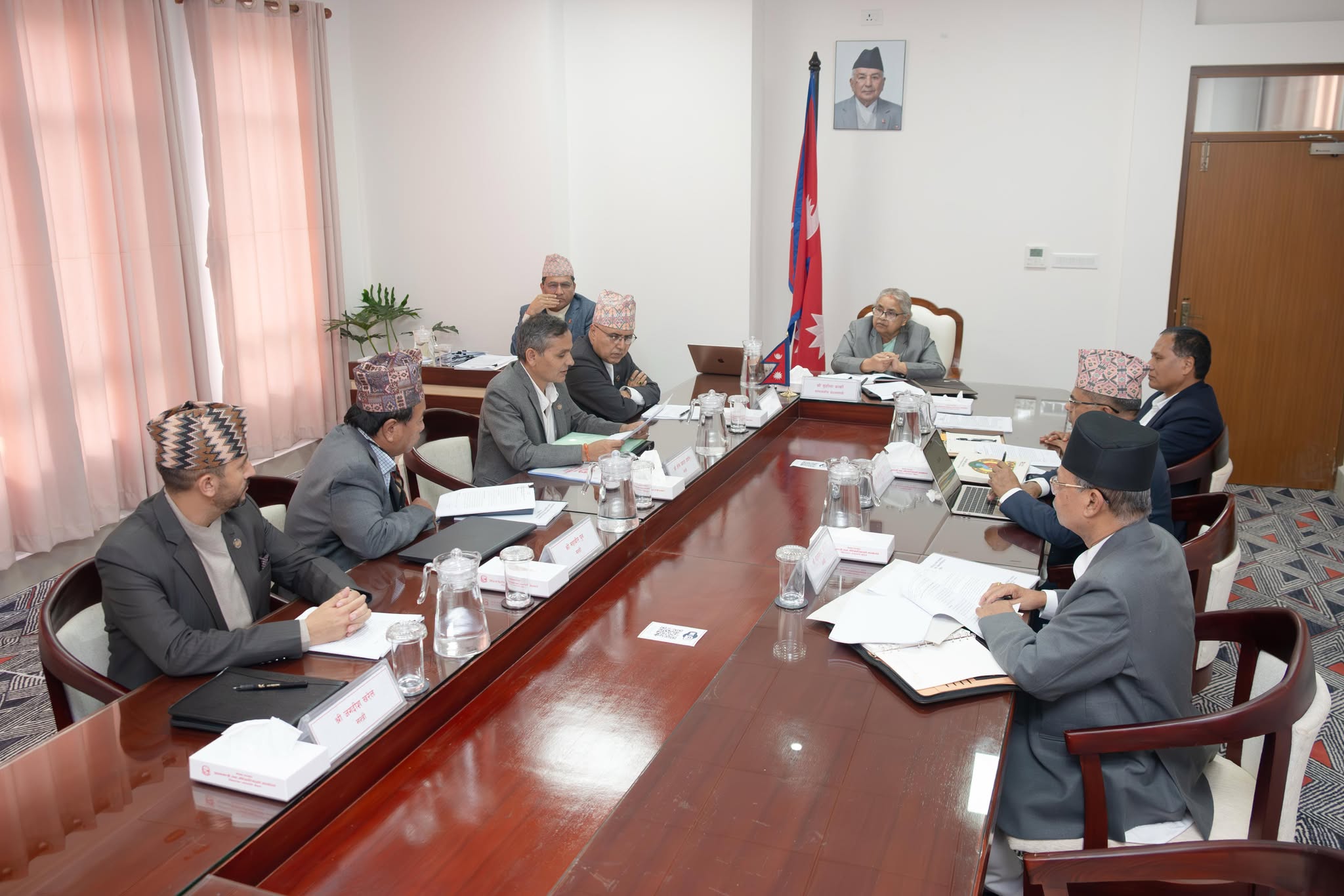 प्रधानमन्त्री र मन्त्रीहरूले अझै सम्पत्ति विवरण सार्वजनिक गरेनन्