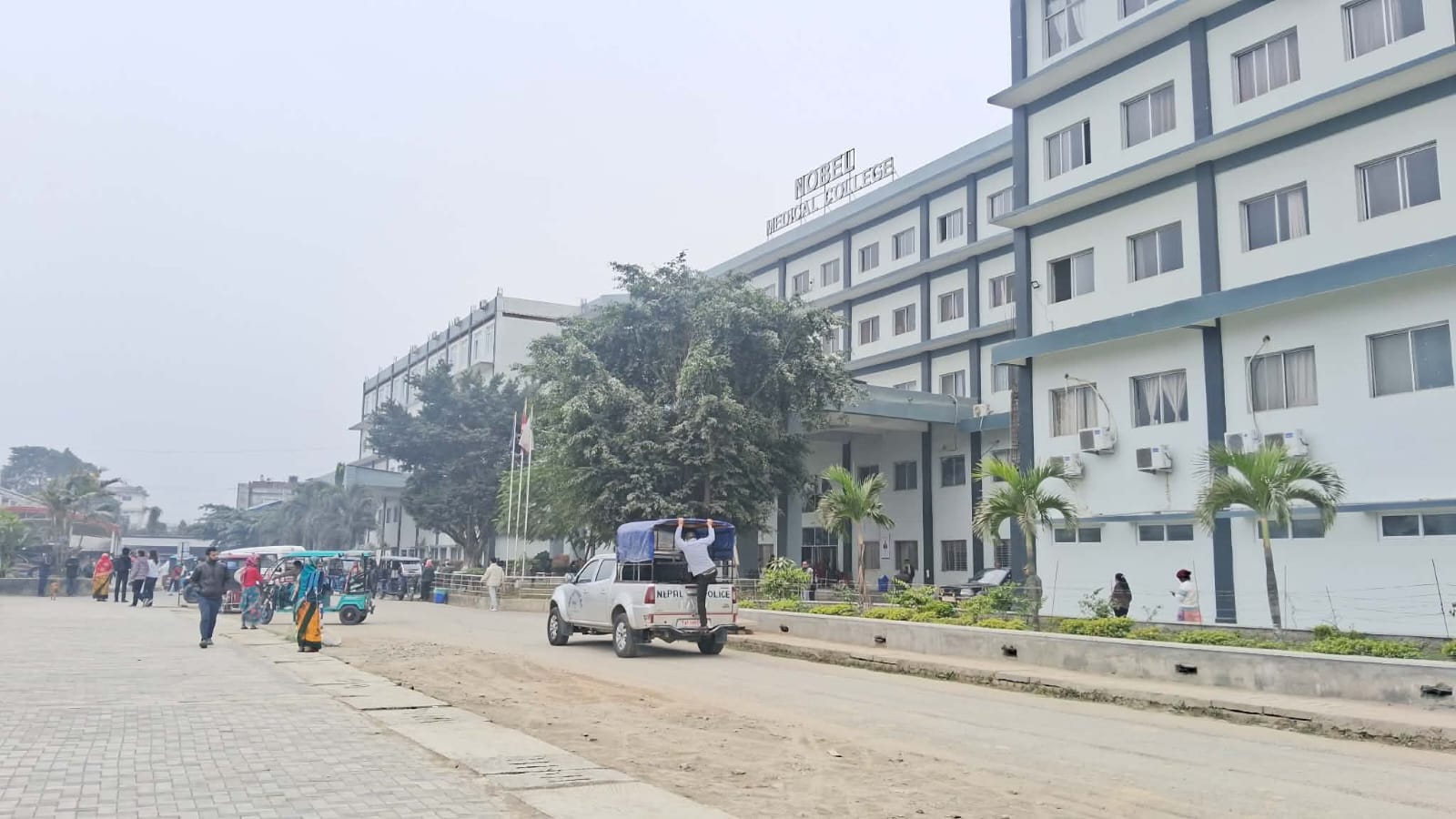 नोबेल अस्पतालको पाँच तलाबाट खस्दा चिकित्सकको मृत्यु