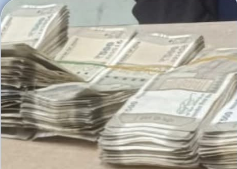 विराटनगरमा स्रोत नखुलेको अढाई लाख नगदसहित पक्राउ