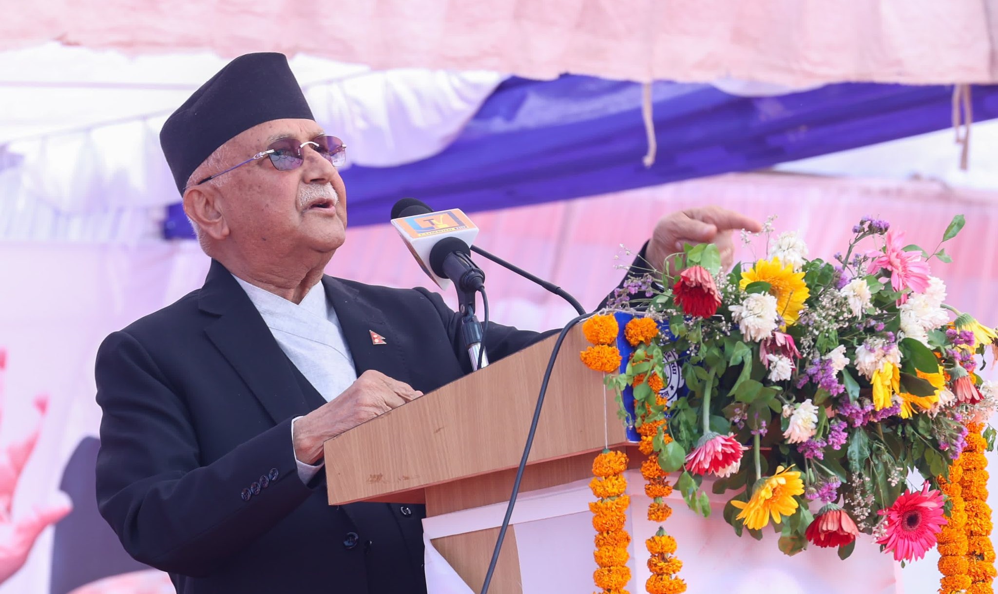 ओलीको चेतावनी- ‘एमालेलाई जिस्काउनु र बिच्काउनु महंगो पर्छ’