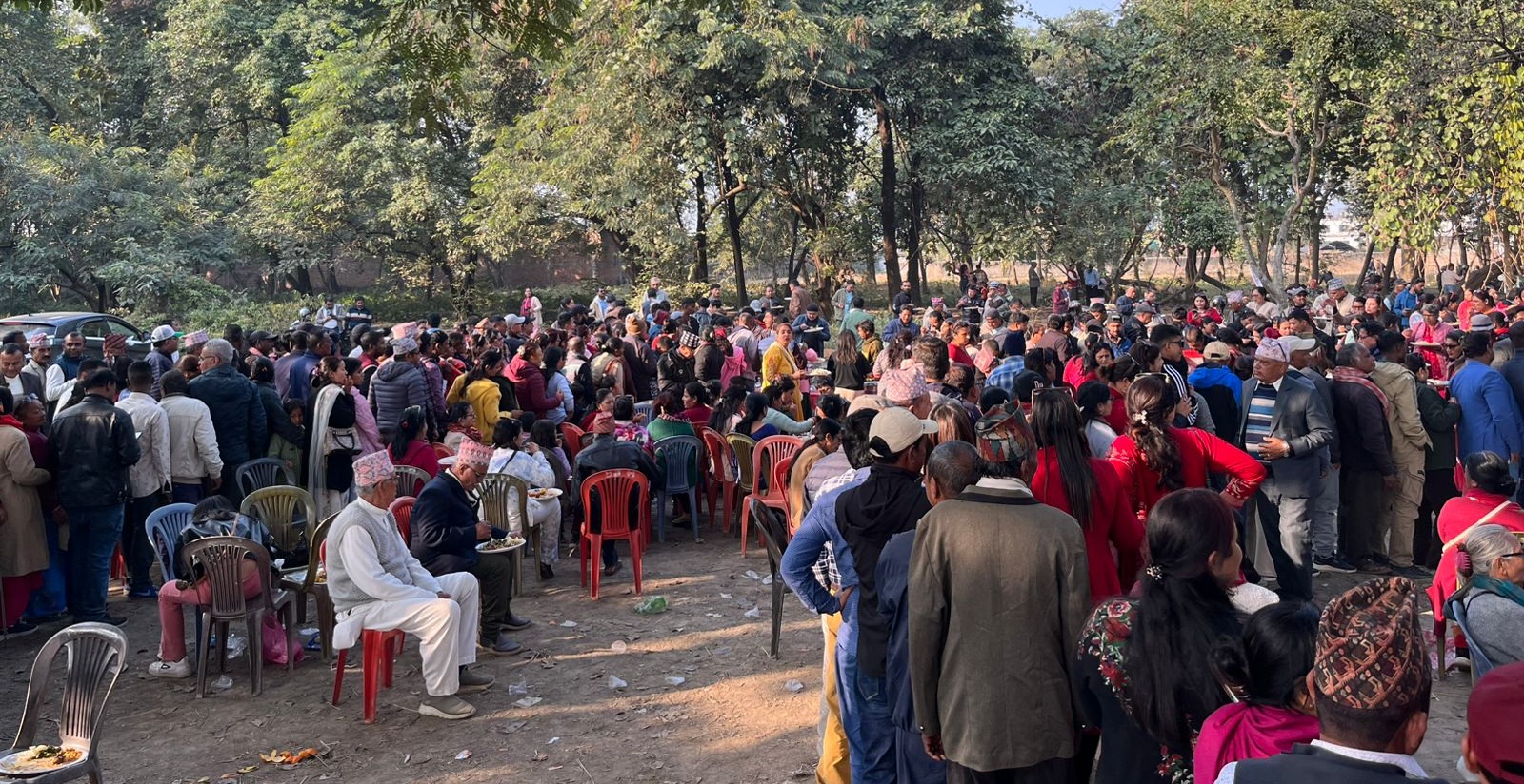 ओली पक्राउको विरोधमा एमालेले प्रदर्शन गर्ने