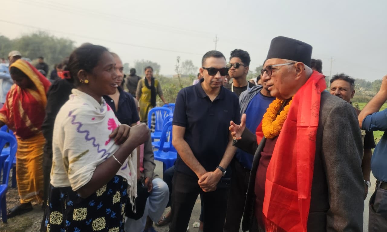 Hamro Biratnagar News Channel ,बुढीगंगामा डा. शेखर कोइरालाको चुनावी अभियान तीव्र, कोणसभामा केन्द्रित, Biratnagar Top News Channel