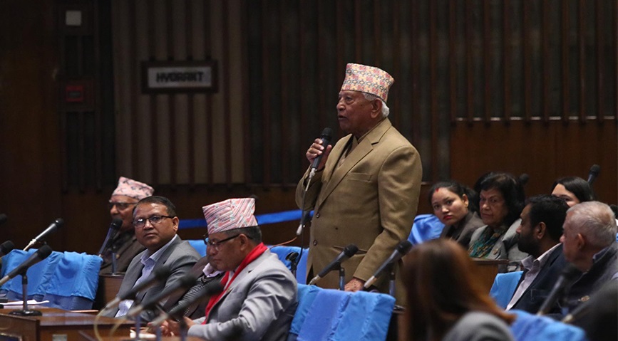 अर्जुननरसिंह केसीले खुवाउने छन् नयाँ सांसदलाई सपथ