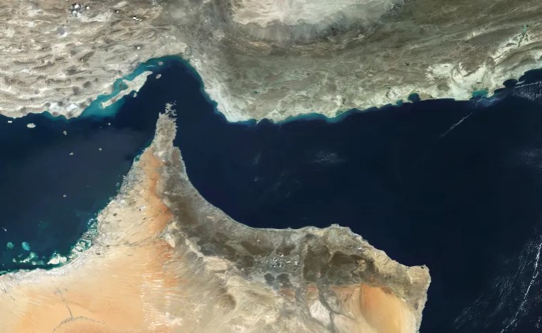 होर्मुज जलघाँटी किन कब्जा गर्न चाहन्छन् डोनाल्ड ट्रम्प ?