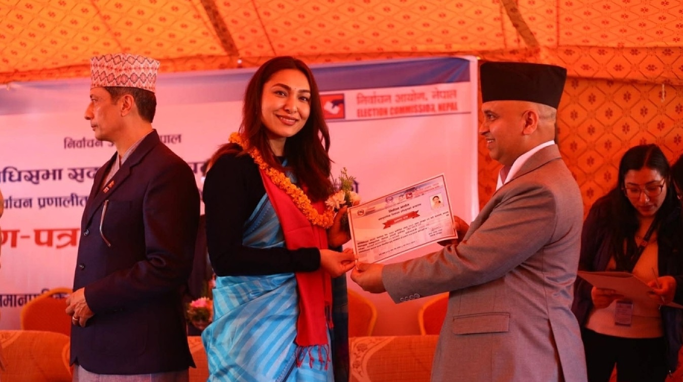 समानुपातिकतर्फ निर्वाचित सांसदहरूले प्रमाण पत्र प्राप्त गरे