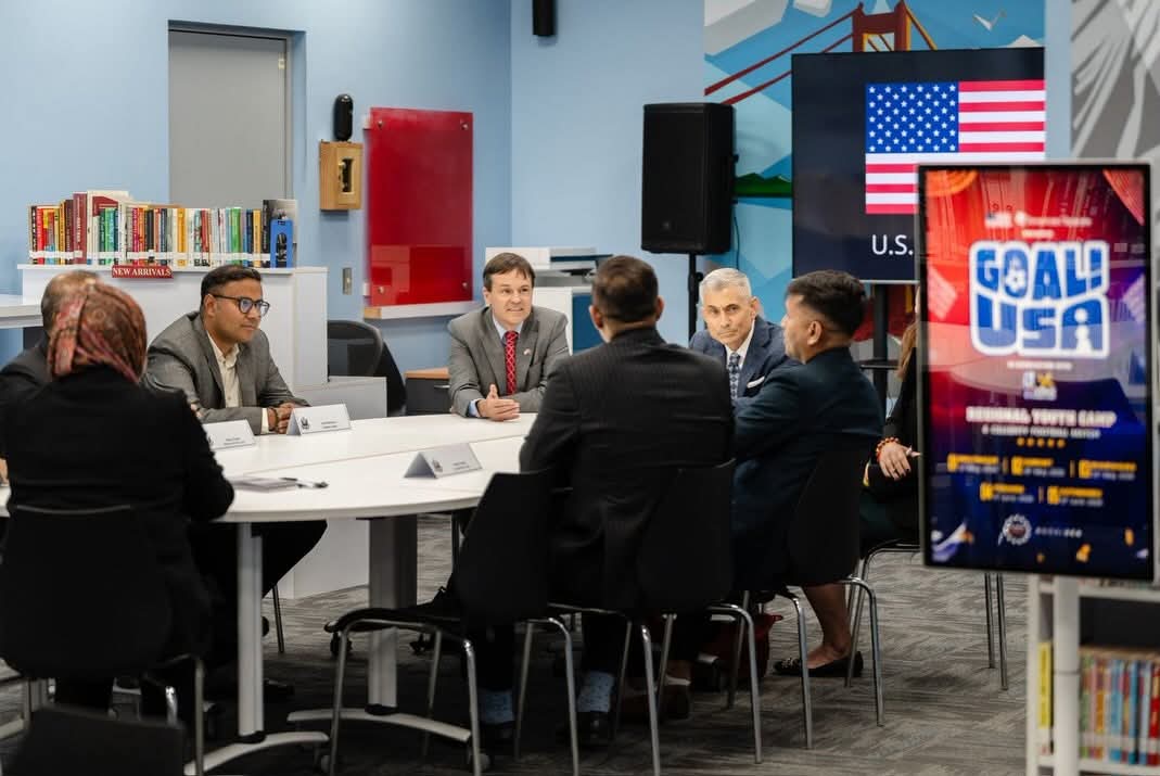 अमेरिकी सहायक विदेशमन्त्रीको भ्रमण पूरा, को-कोसंग गरे भेटवार्ता?