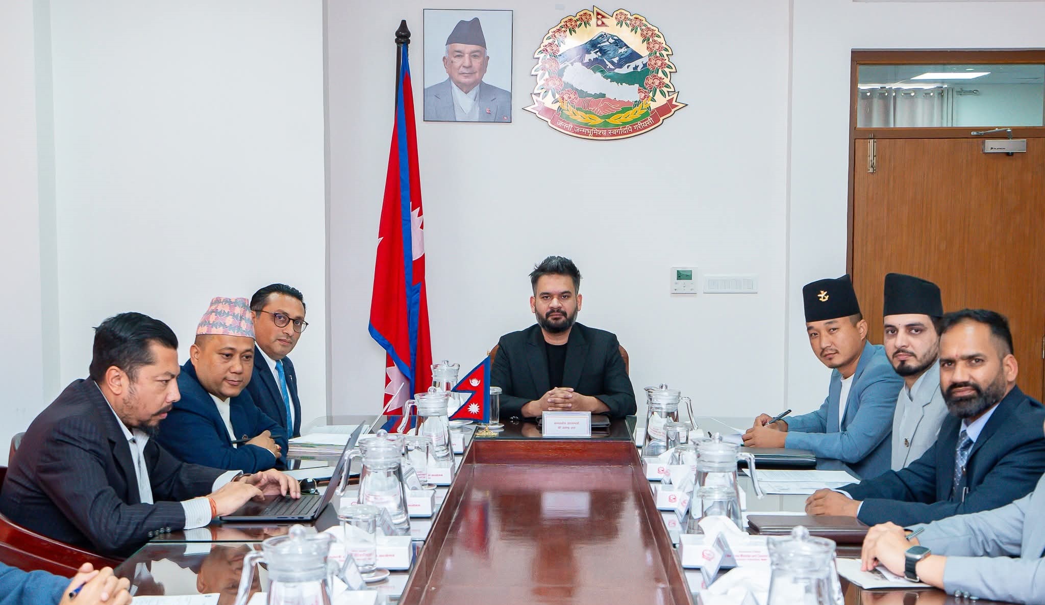 मन्त्रीहरुको मर्यादाक्रम फेरबदल, गृहमन्त्री गुरुङ पुगे पाचौं नम्बरमा (हेरौं विवरण)