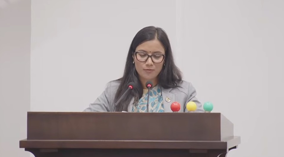 हामी पदभन्दा पनि प्रतीज्ञा लिएर संसदमा आएका छौंः कानुनमन्त्री सोबिता गौतम