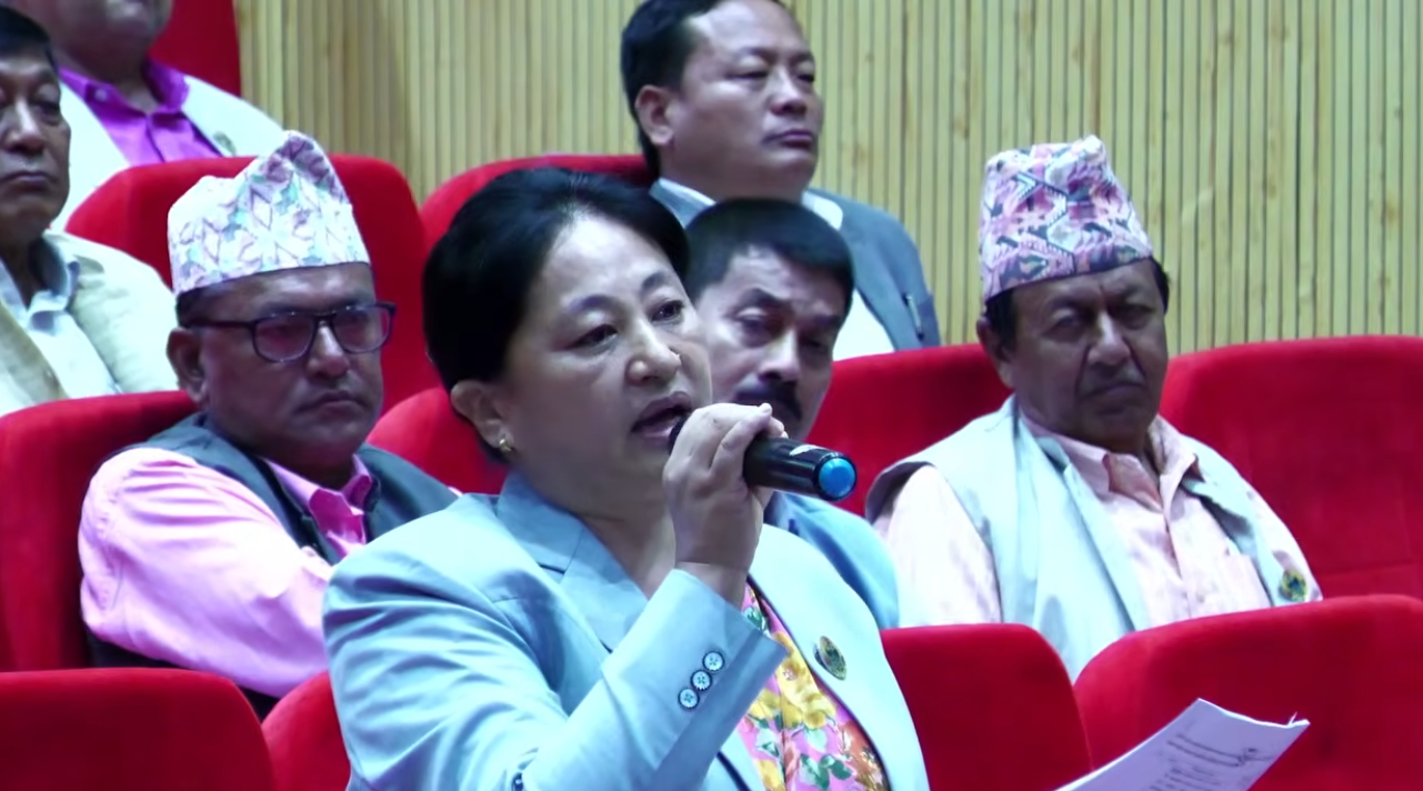 कोसी प्रदेशसभामा सांसदको मागः महिलामाथि ‘साइबर बुलिङ’ गर्नेलाई कडा कार्वाही गरियोस्