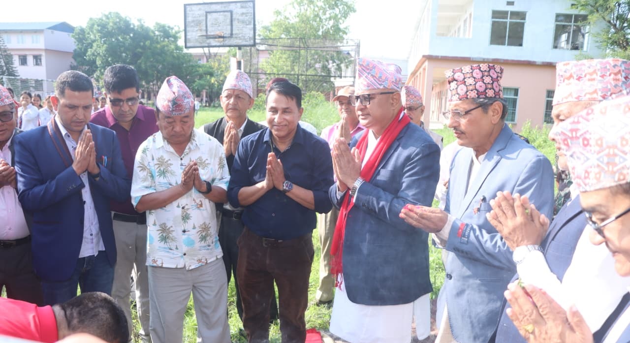 मुख्यमन्त्री कार्कीद्वारा दमक क्याम्पस पुस्तकाल भवन शिलान्यास