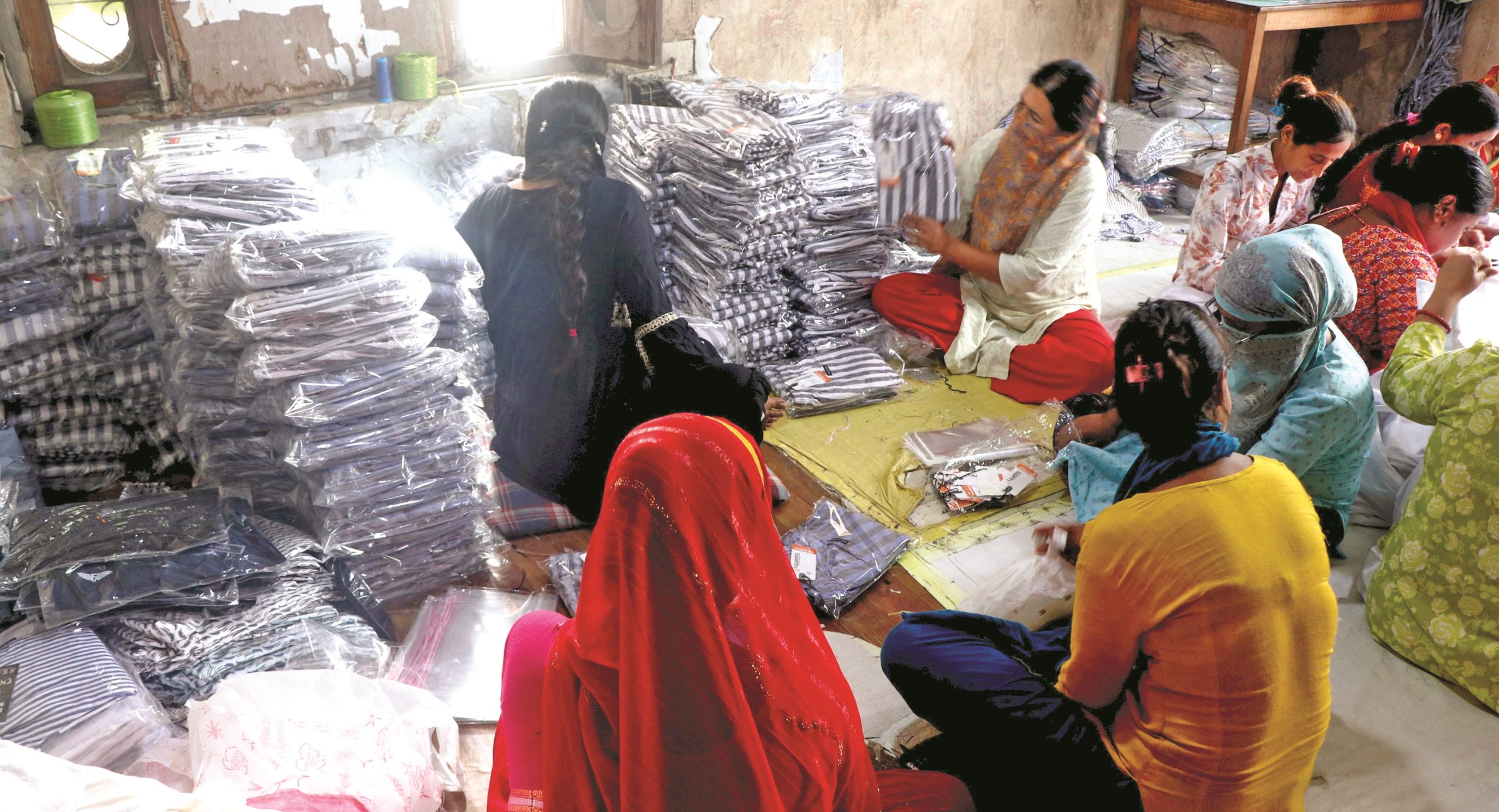 बालेनले लगाएको ‘ट्राउजर भाईरल’ भएपछि विराटनगरमा बनाउन भ्याई नभ्याई