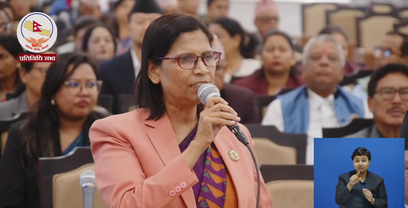 प्रधानमन्त्रीले बोलेको विषय संसदको रेकर्डबाट हटाउन एमाले सांसद अर्यालको माग