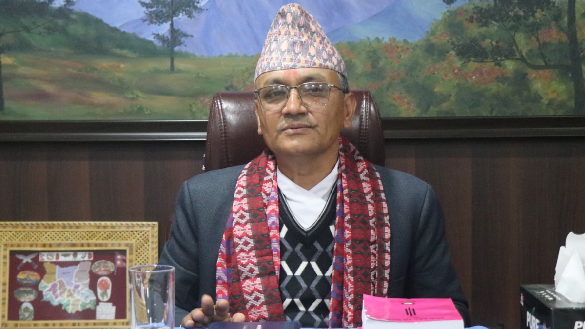 कोशी प्रदेशका आन्तरिक मामिला मन्त्रीको सरकारी निवासमा प्रहरीले हान्यो छापा !