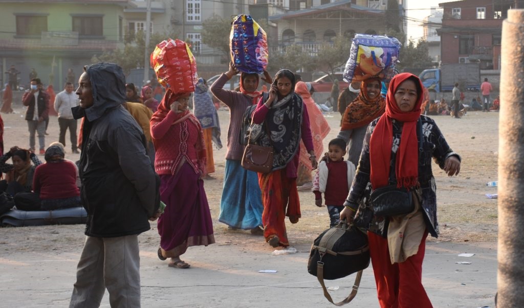 सरकारसँग १४ बुँदै सहमति गरेर घर फिर्किए लघुवित्त ऋणी