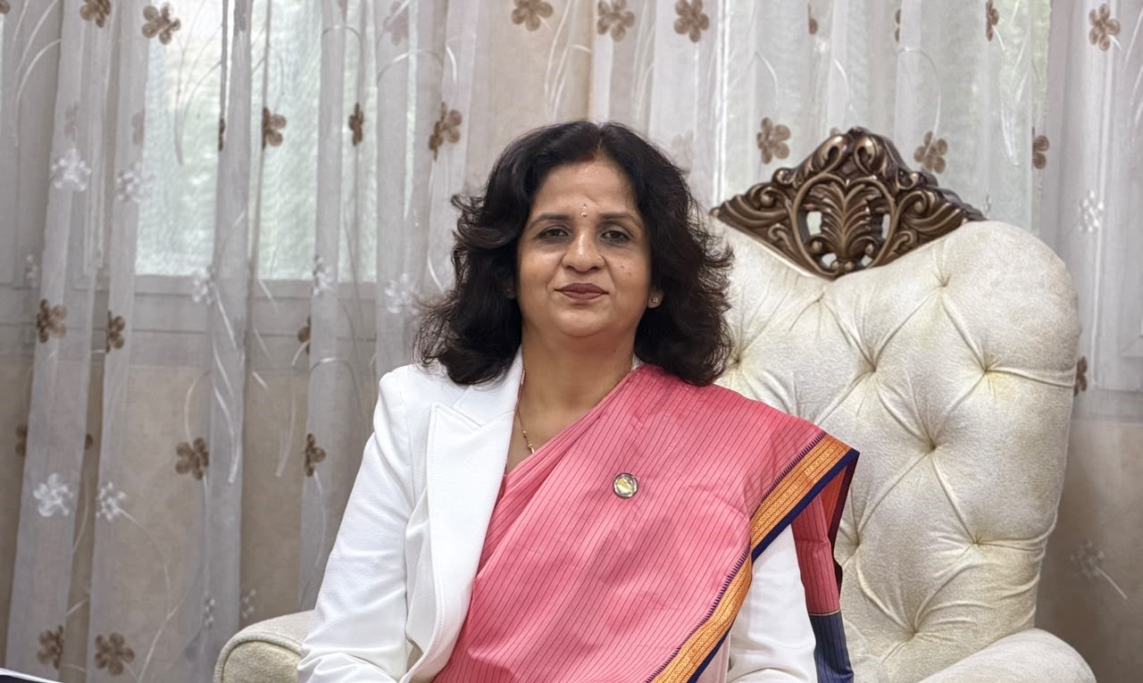 ग्यास आपूर्ति सहज बनाउन अनलाइन ट्र्याकिङ प्रणाली बन्दै : मन्त्री गौरीकुमारी