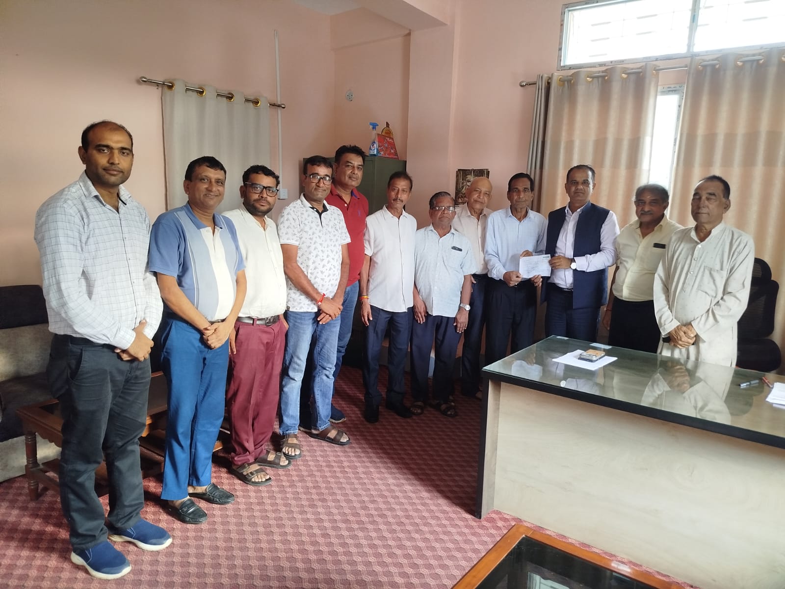 रसुवा प्राकृतिक विपत्तिका पीडितलाई तेरापन्थी समाजद्वारा रु. ५ लाख ११ हजार सहयोग