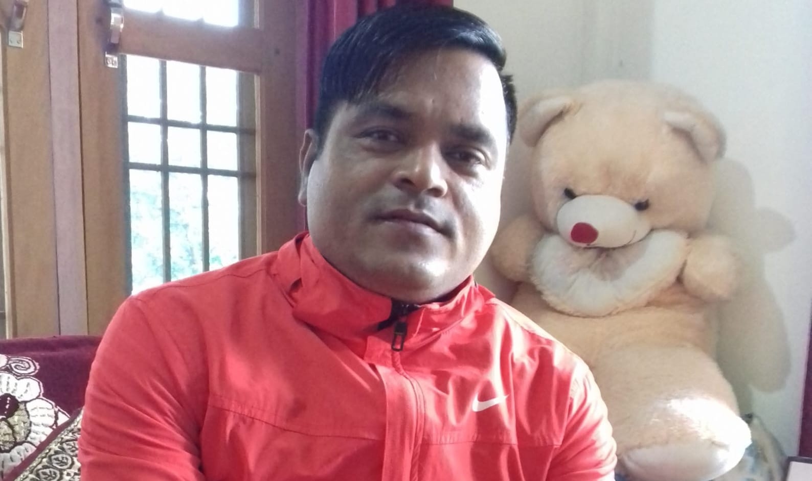मधेशी कोटामा ललन ठाकुरको उम्मेदवारी