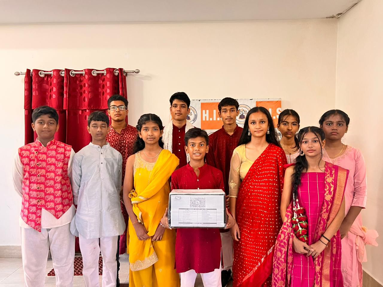 बाढीपीडितको सहयोगार्थ हेरिटेज बाल क्लबका विद्यार्थीद्वारा रु. २६,१३१ सङ्कलन तथा हस्तान्तरण
