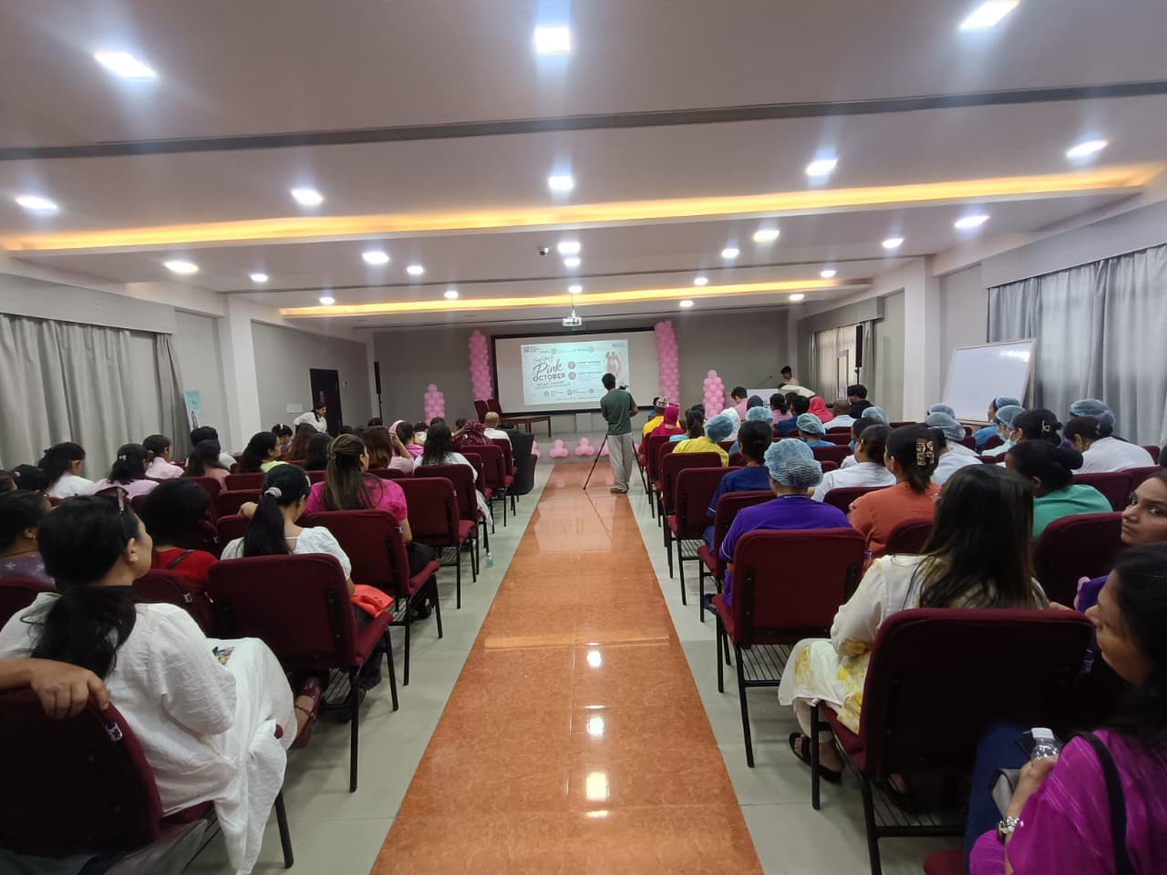 पिङ्क अक्टोबरको अवसरमा विराटनगरमा स्तन क्यान्सरसम्बन्धी सचेतना कार्यक्रम सम्पन्न